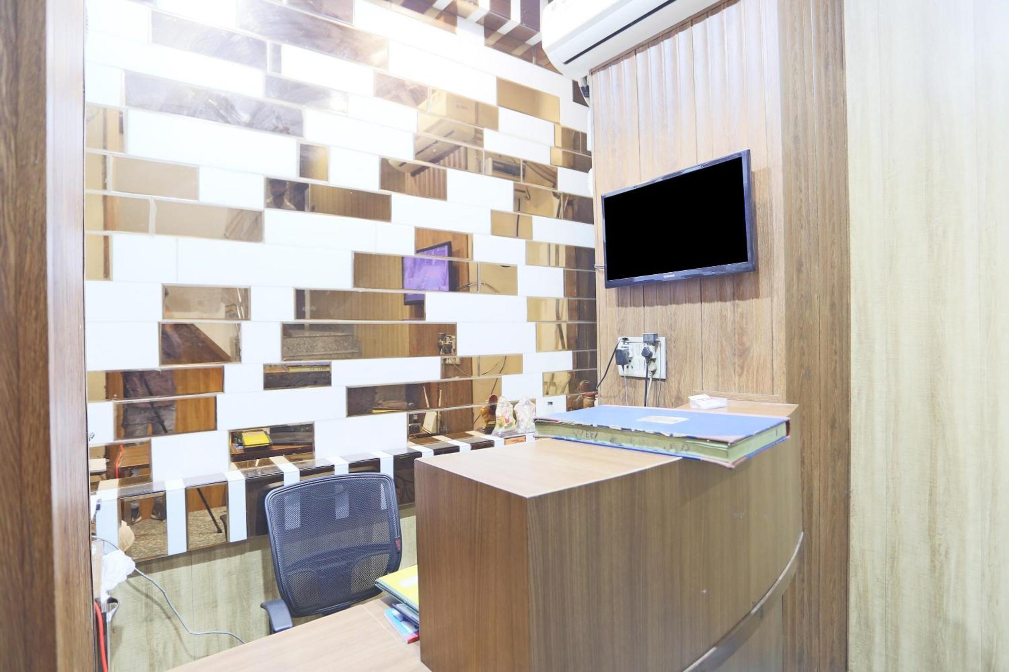 OYO 65630 Hotel New Raj Kamal Aurangabad  Zewnętrze zdjęcie